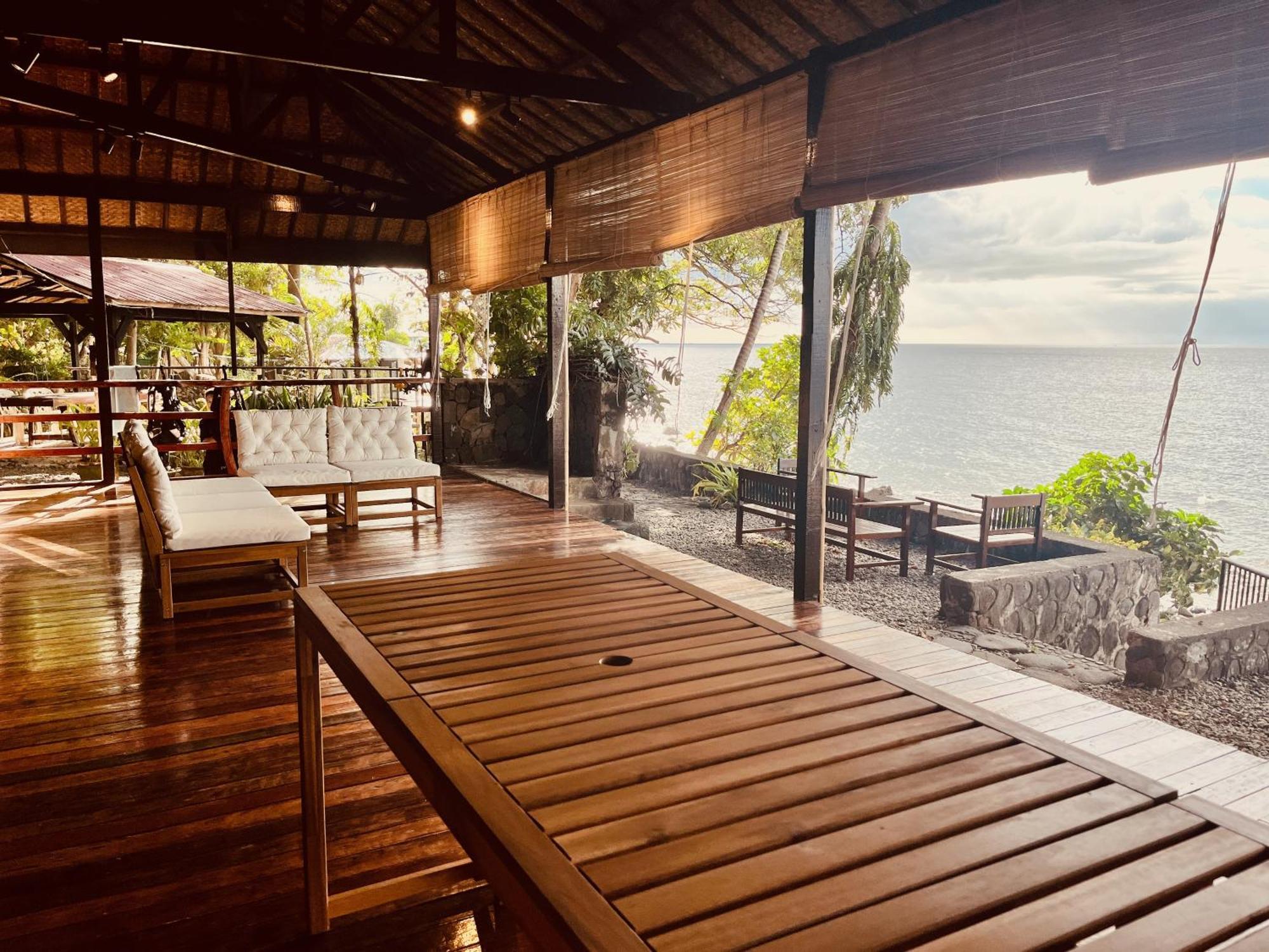 Villa Milagros Dive Inn Anilao Мабини Экстерьер фото