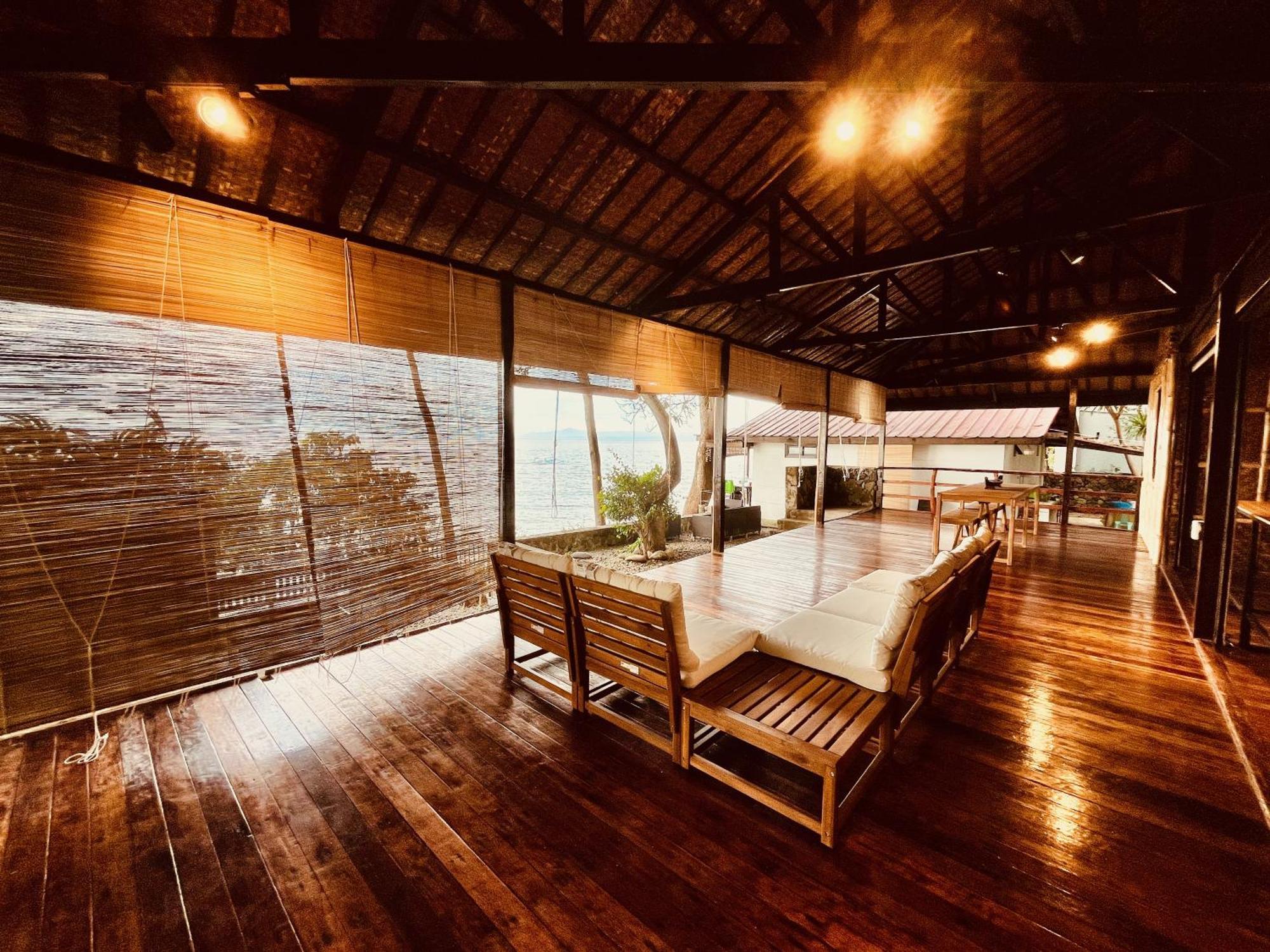 Villa Milagros Dive Inn Anilao Мабини Экстерьер фото